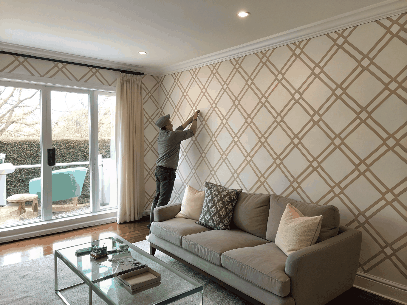 Accurate wallpaper installation on accent wall